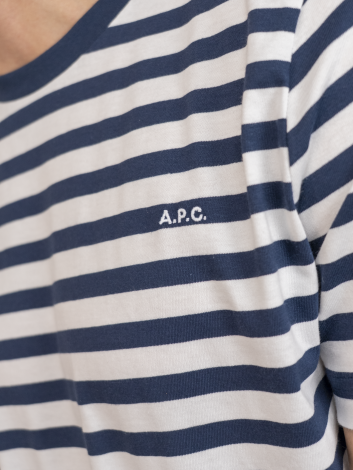 A.P.C. t-shirt look 26