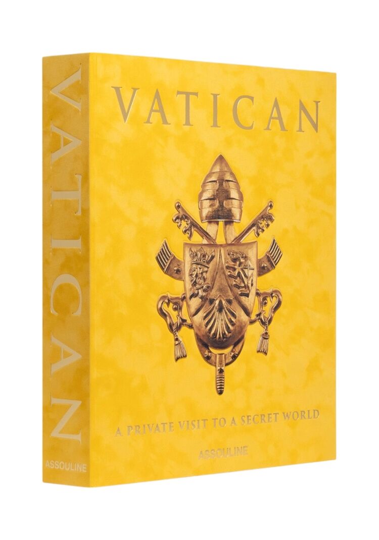 Assouline VATICAN: A PRIVATE VISIT TO A SECRET WORLD