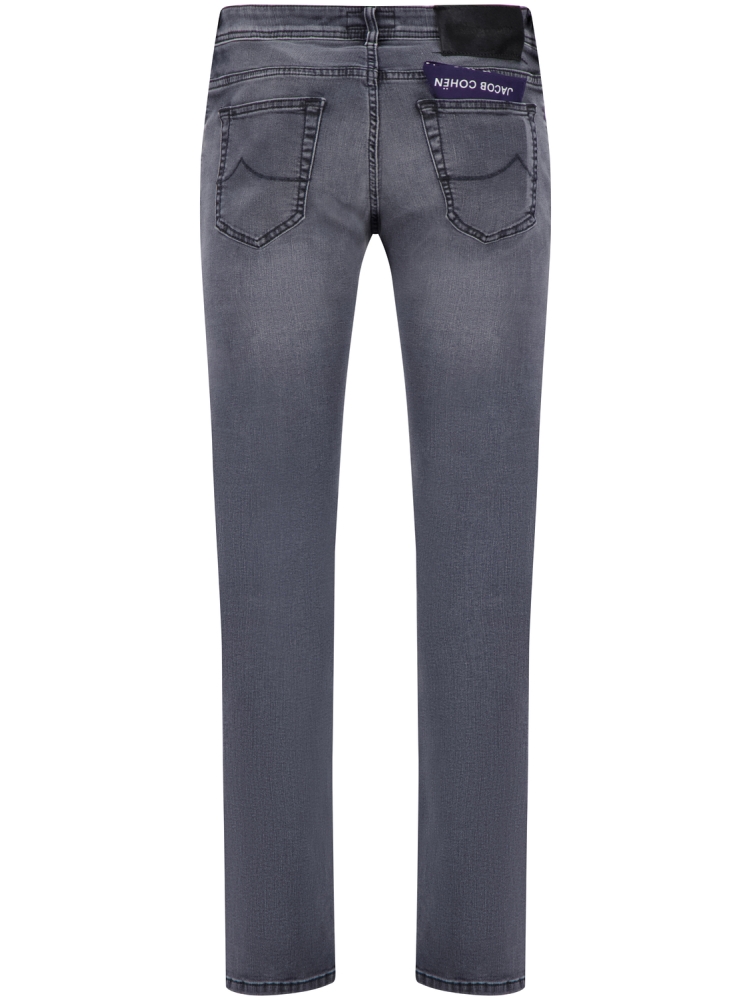 Jacob Cohën UXQX006 N30 S4388 V2 600D