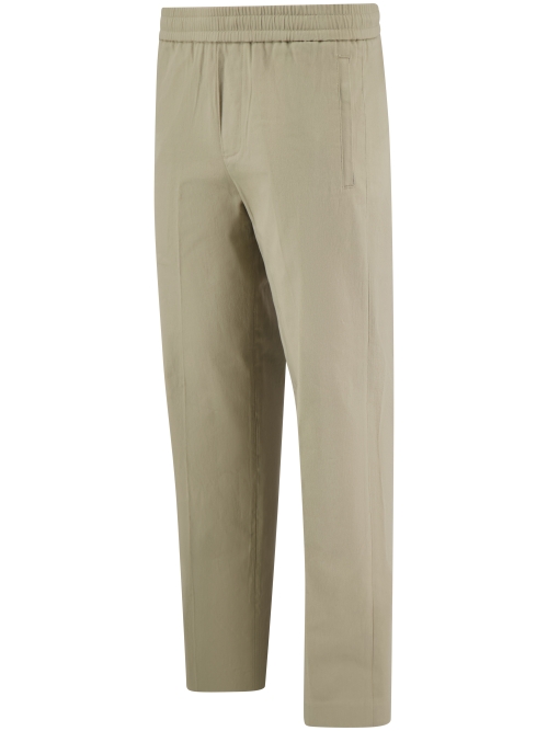 Olaf M240401 TREEHOUSE foto 2