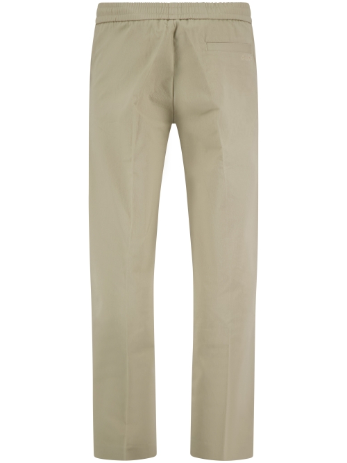 Olaf M240401 TREEHOUSE foto 3