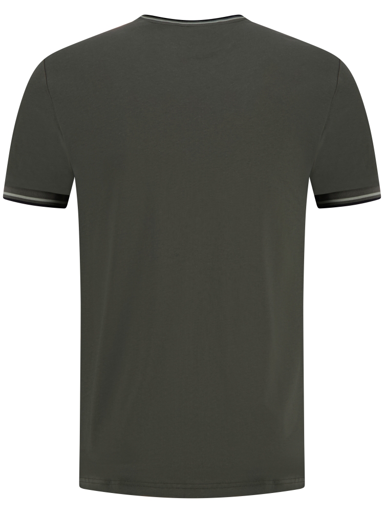 Fred Perry M1588V 04B