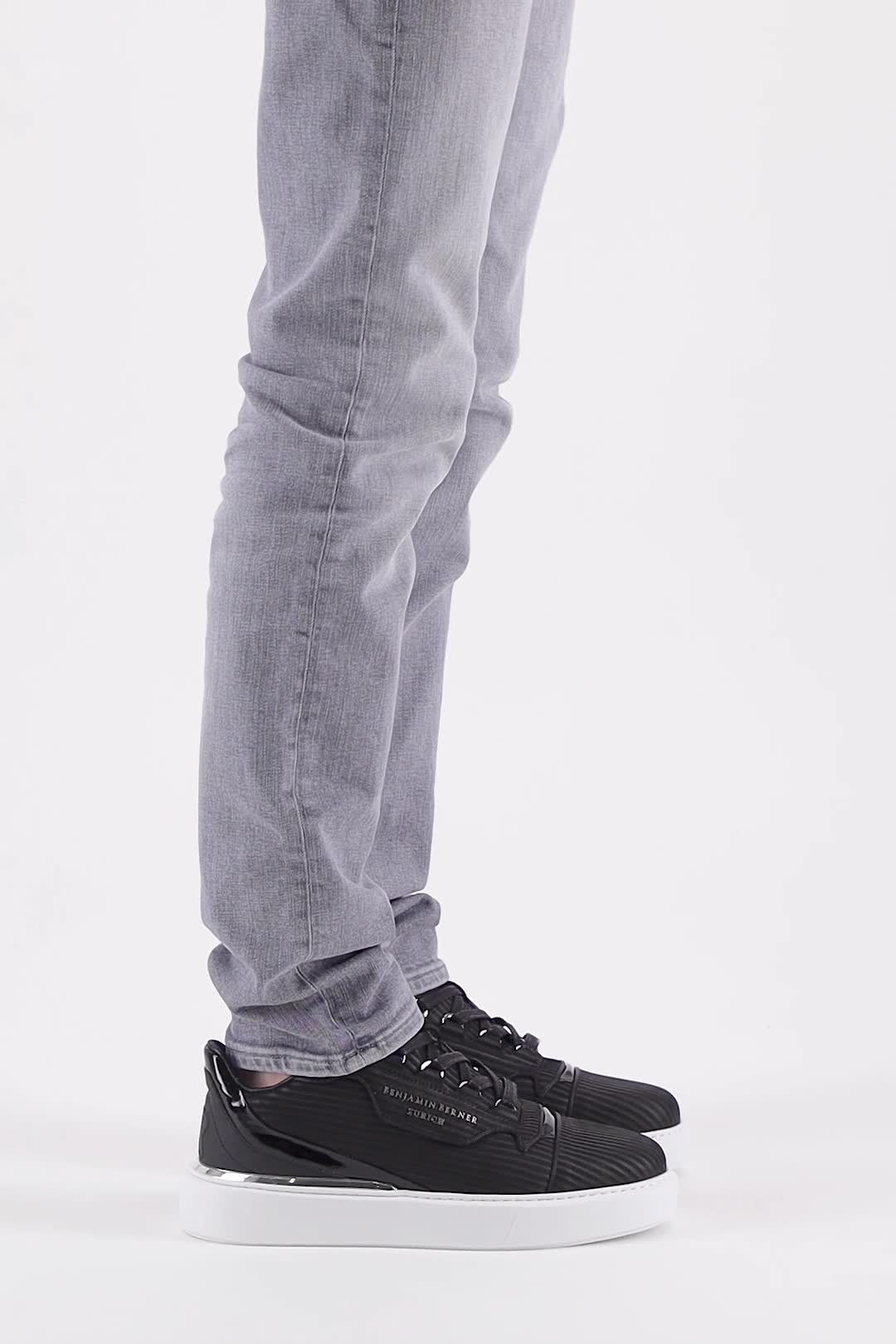 Benjamin Berner BNJ220 Raphael 3d Striped black video